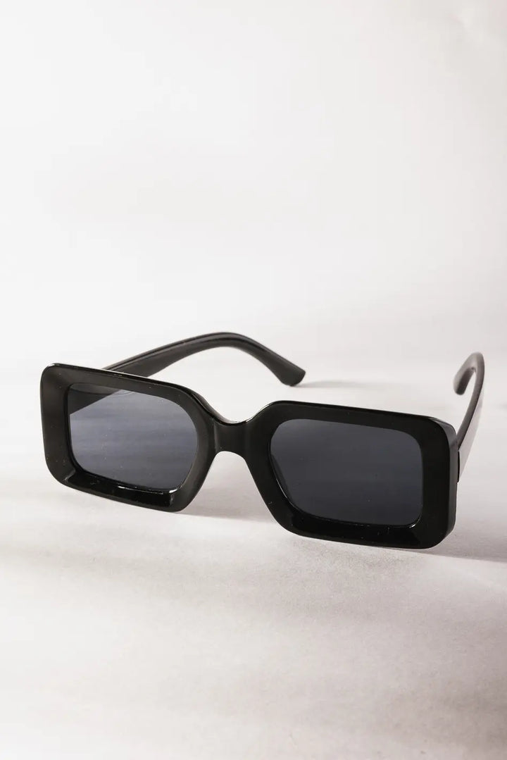 20240222_Jewelry_SunglassesWebCrop-44