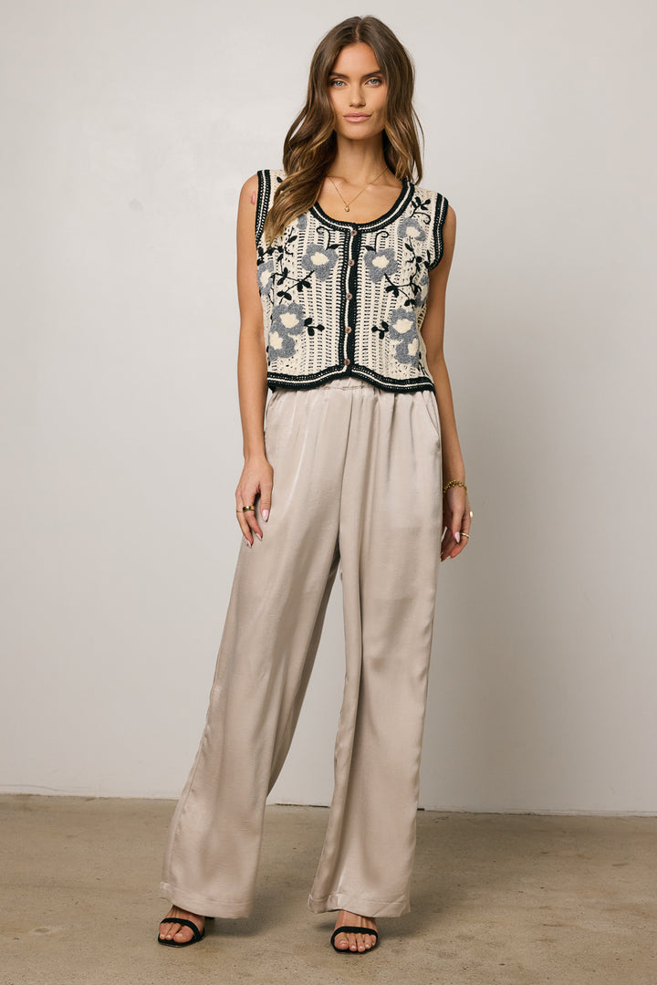 20250328_StudioWebCrop1-878