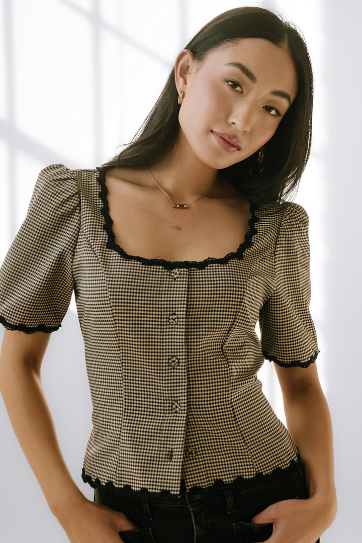 20251124_StudioWebCrop2-681