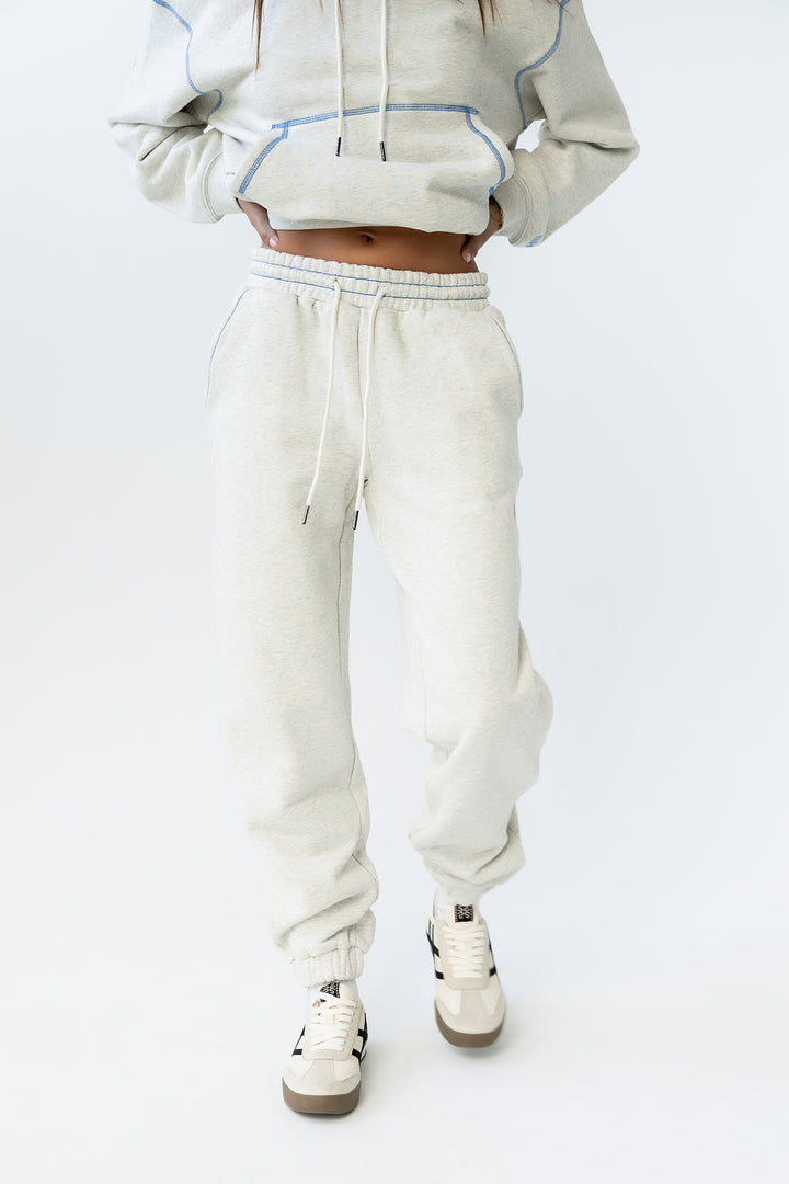 20251212_StudioWebCrop_J1-145