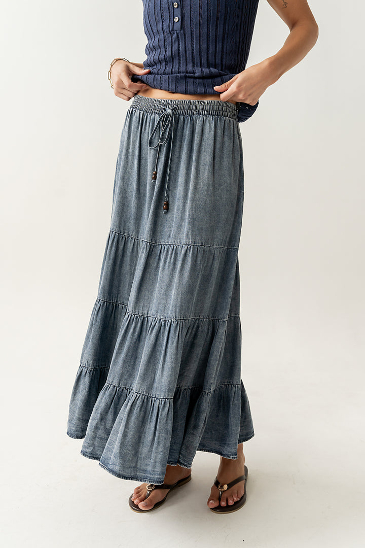 20260403_StudiowebCrop_J3-825_1
