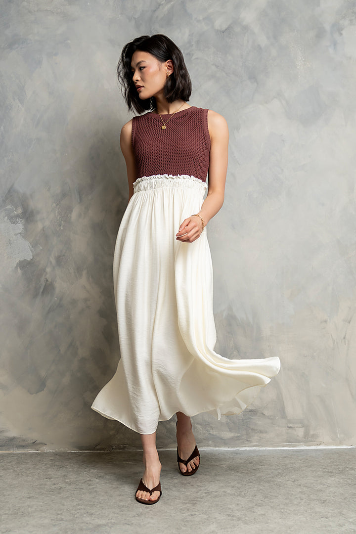 20260507_StudioWebCrop_20
